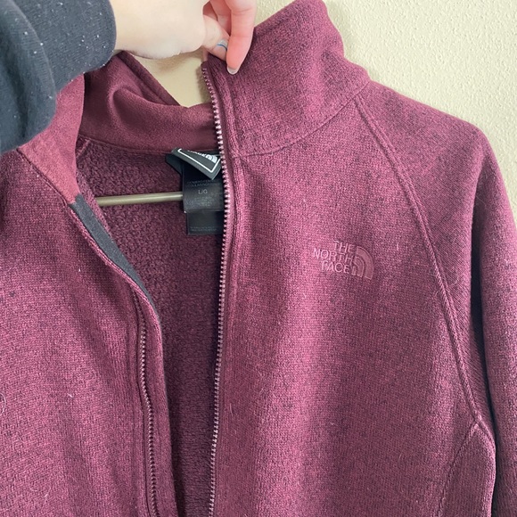 The North Face Women’s Waterproof Thermoball Triclimate Winter Jacket - Picture 6 of 12